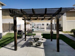 9220 Kenwood Dr in Spring Valley, CA - Building Photo - Building Photo