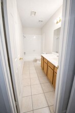 15521 Aldine Westfield Rd in Houston, TX - Building Photo - Building Photo