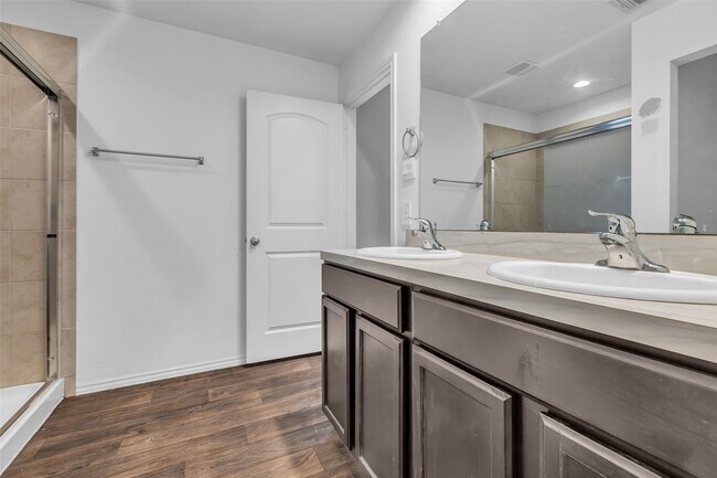 property at 14939 Cypress Holw Dr