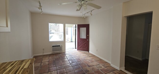 321 Ohio Pl in Sarasota, FL - Building Photo - Building Photo