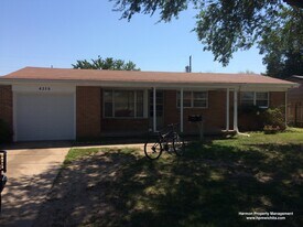 4516 S Elizabeth Ave in Wichita, KS - Building Photo