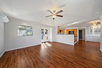 8 Plumeria Pl in Lahaina, HI - Foto de edificio - Building Photo