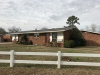 Building Photo - Tanglewood Commons Apartments in Hanceville, Alabama