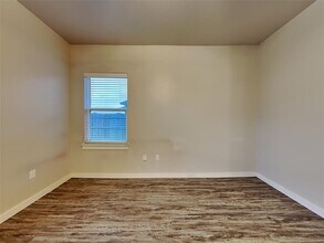 14308 Peach Tree Dr in Yukon, OK - Building Photo - Building Photo