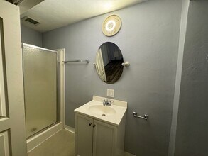 403 Hamlet Way in Charleston, WV - Building Photo - Building Photo