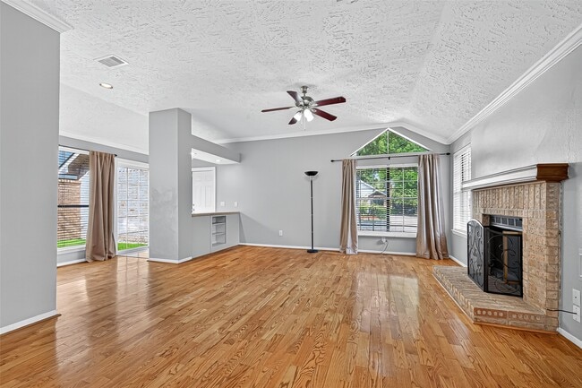 14115 Withersdale Dr in Houston, TX - Building Photo - Building Photo