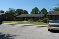 Murray Hill Apartments in Fernandina Beach, FL - Building Photo - Building Photo