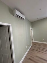 110 8th St in New Bedford, MA - Building Photo - Building Photo