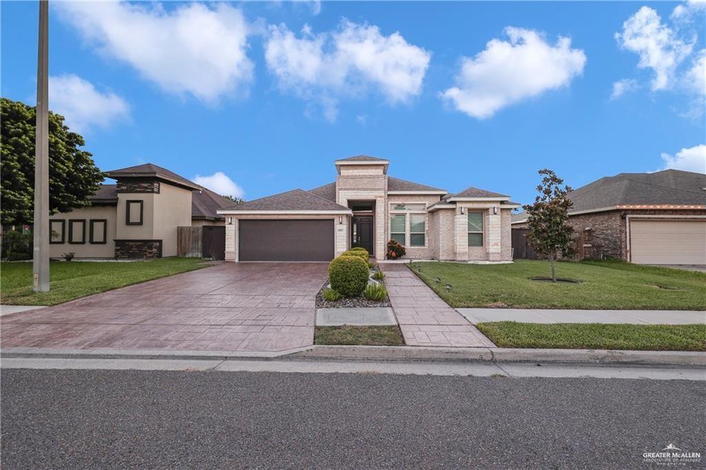 13 N 40th St in Edinburg, TX - Building Photo