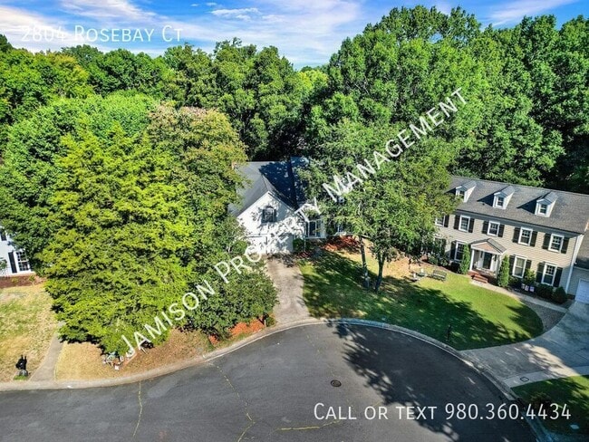 2804 Rosebay Ct in Charlotte, NC - Building Photo - Building Photo
