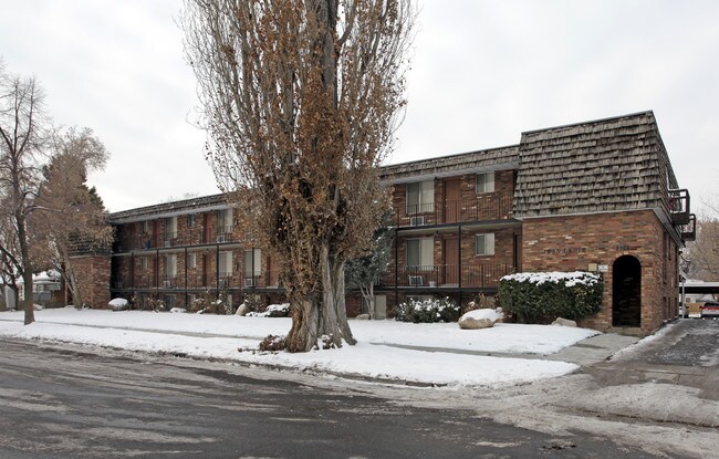 Jean Larie Apartments in Salt Lake City, UT - Foto de edificio - Building Photo