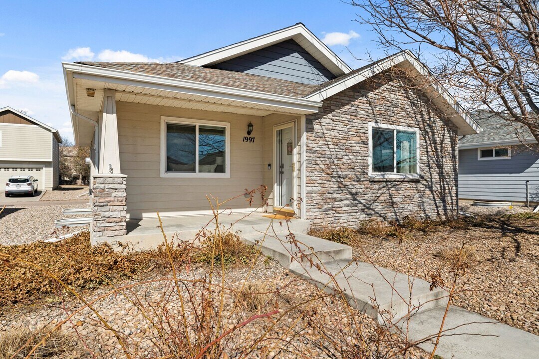 1997 Sagittarius Dr in Loveland, CO - Building Photo