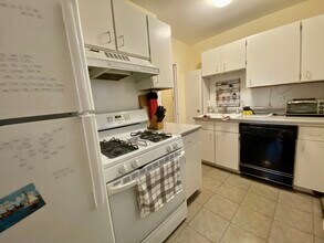 69 Strathmore Rd, Unit 4 in Boston, MA - Foto de edificio - Building Photo