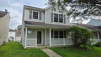 3724 Revolutionary Dr in Columbus, OH - Building Photo - Building Photo