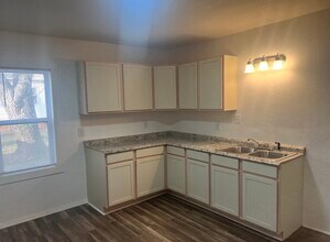 120 N 8th Ave in Purcell, OK - Building Photo - Building Photo