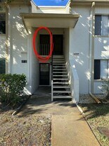 112 Cypress Ct in Oldsmar, FL - Building Photo