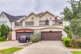 3718 W Beverly Dr in Dallas, TX - Building Photo