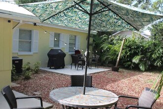 140 McLeod St in Merritt Island, FL - Building Photo - Building Photo