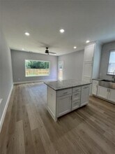 532 E Murray St in Denison, TX - Building Photo - Building Photo