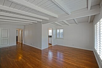 2015 Robinson St in Redondo Beach, CA - Building Photo - Building Photo