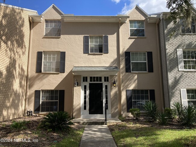 4310 Plaza Gate Ln S in Jacksonville, FL - Building Photo - Building Photo