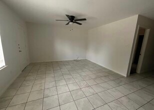 16698 E Forrestal St in Montgomery, TX - Building Photo - Building Photo