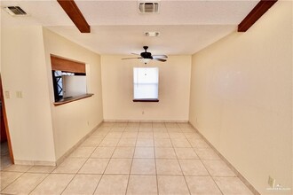 1821 Norma Ln-Unit -2 in Edinburg, TX - Building Photo - Building Photo