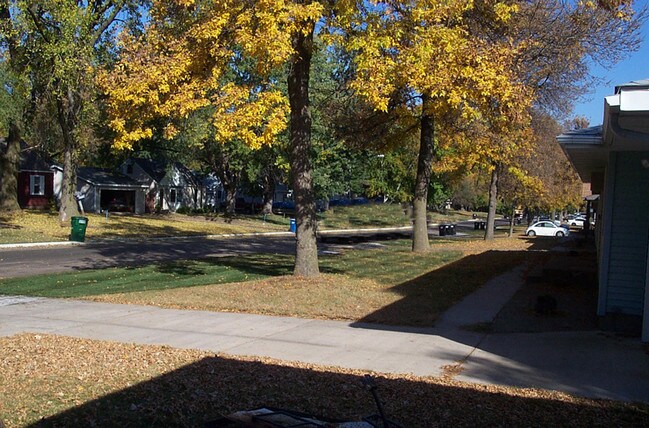 Twin Homes in Mounds View, MN - Foto de edificio - Building Photo