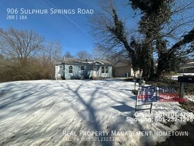 906 Sulphur Springs Rd in Malvern, AR - Building Photo
