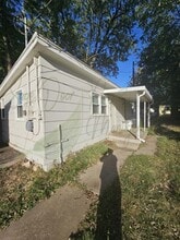 511 S Osage St in Independence, MO - Building Photo - Building Photo