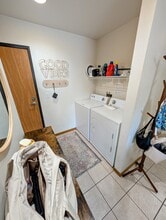924 7th St S, Unit 924 in La crosse, WI - Foto de edificio - Building Photo