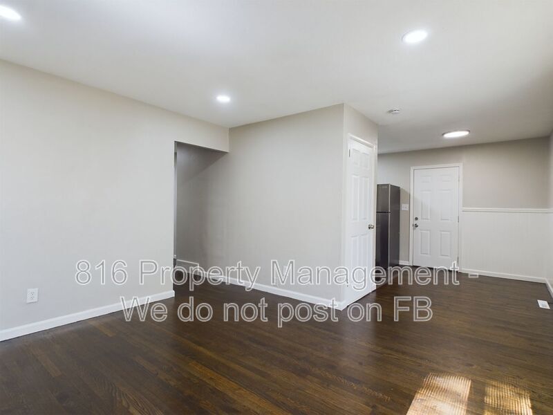 4535 Lister Ave in Kansas City, MO - Building Photo