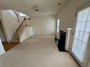 3202 Oaktree Ct NW in Duluth, GA - Building Photo - Building Photo