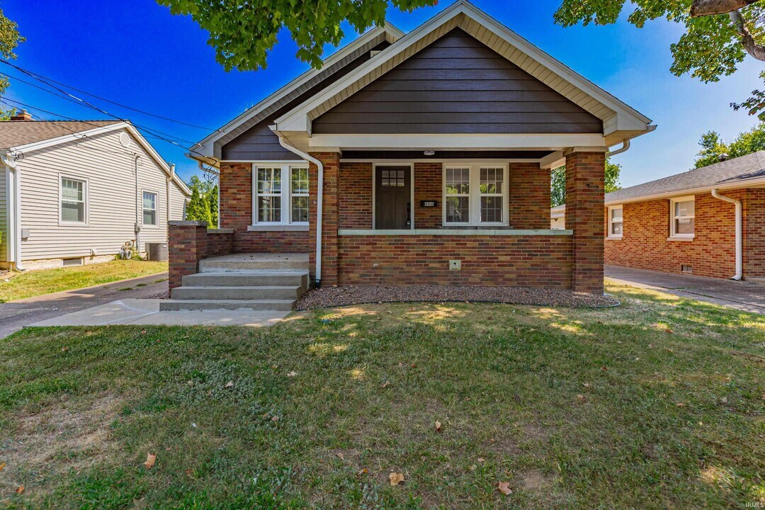 808 S Cullen Ave in Evansville, IN - Building Photo