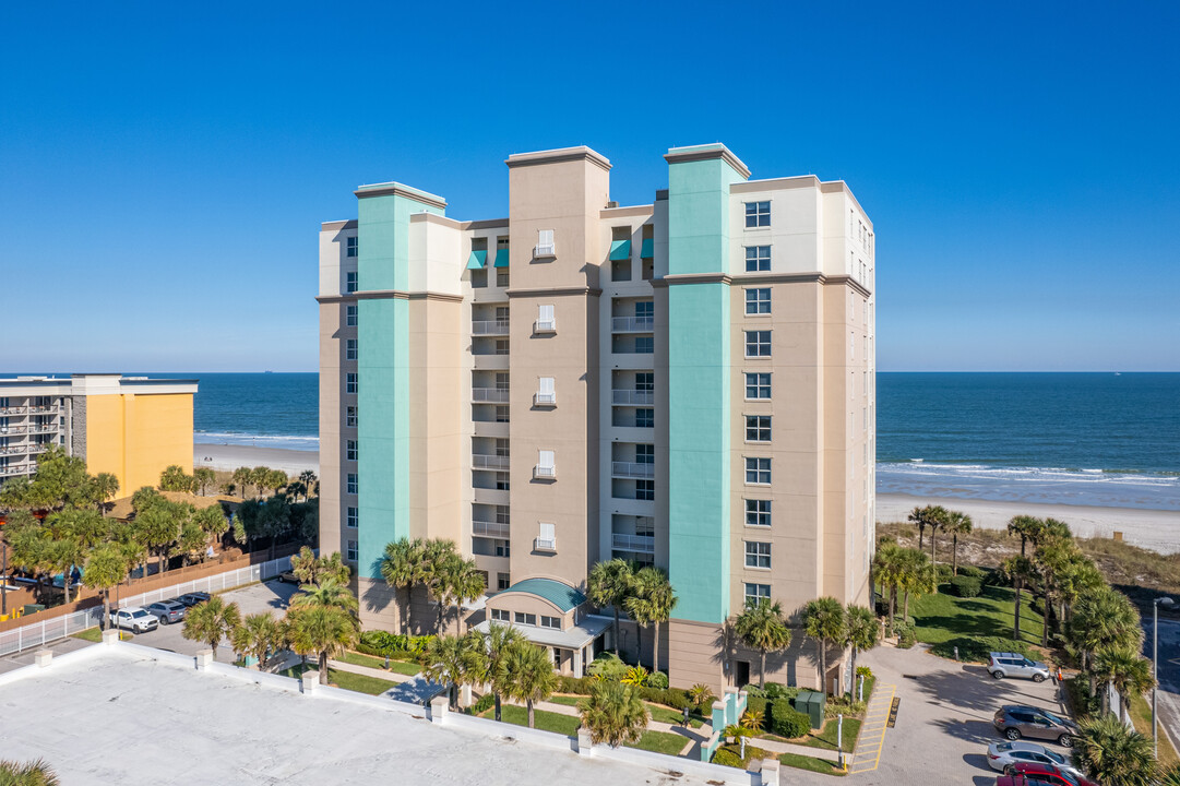 Oceania Condominiums in Jacksonville Beach, FL - Building Photo