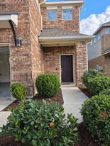 14107 Eucalyptus Bnd in Austin, TX - Building Photo