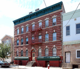 219 New York Ave in Jersey City, NJ - Building Photo - Building Photo