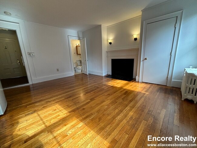 90 Myrtle St in Boston, MA - Building Photo - Building Photo