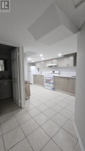 1204 Prestonwood Crescent in Mississauga, ON - Building Photo - Building Photo