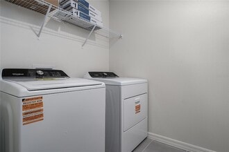 10468 Wet Marsh Cv in Parrish, FL - Building Photo - Building Photo