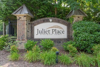 Juliet Place Apartment Homes in Greensboro, NC - Building Photo - Building Photo