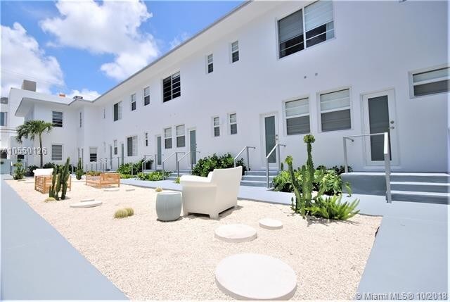 1100 10th St-Unit -7 in Miami Beach, FL - Building Photo - Building Photo