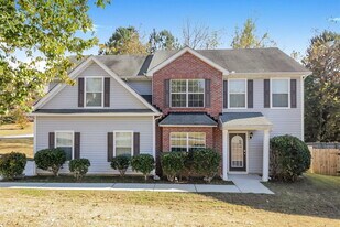 7263 Hampton Chase Dr in Douglasville, GA - Building Photo