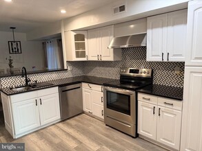 62 Juniper Ct in Deptford, NJ - Building Photo - Building Photo