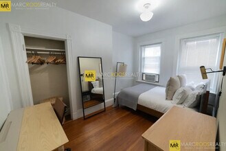16 Foster St, Unit 4 in Boston, MA - Foto de edificio - Building Photo