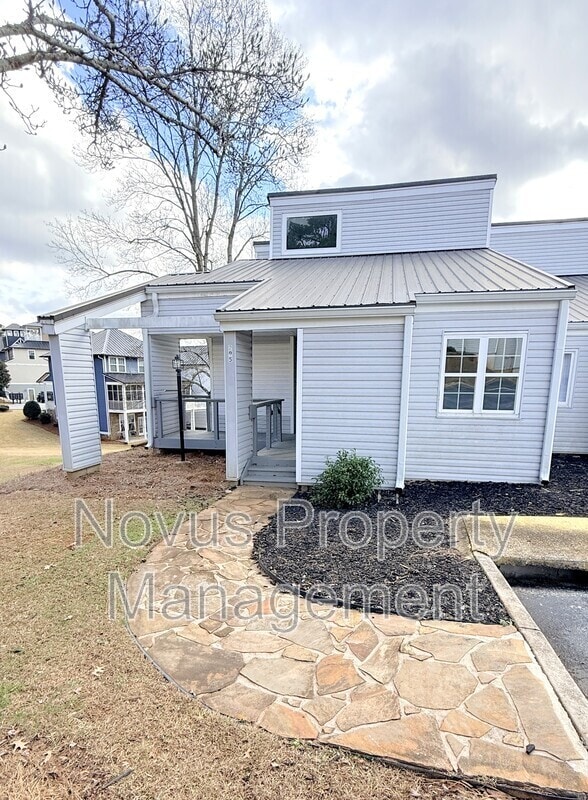 property at 295 Clearview Ct