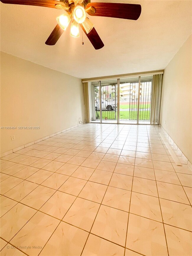 property at 9210 Fontainebleau Blvd