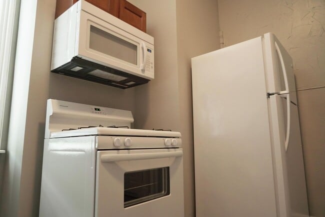 3225 Bishop St in Cincinnati, OH - Building Photo - Building Photo