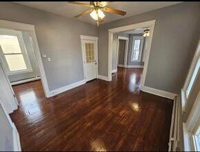 342 3rd St in Albany, NY - Foto de edificio - Building Photo