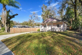 7707 N Taliaferro Ave in Tampa, FL - Building Photo - Building Photo